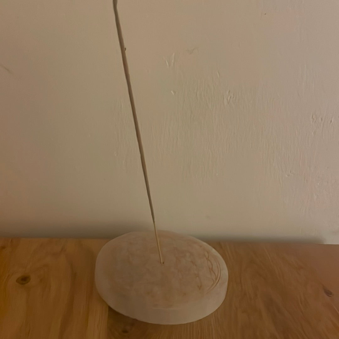 Porte encens fleur de vie en sélénite