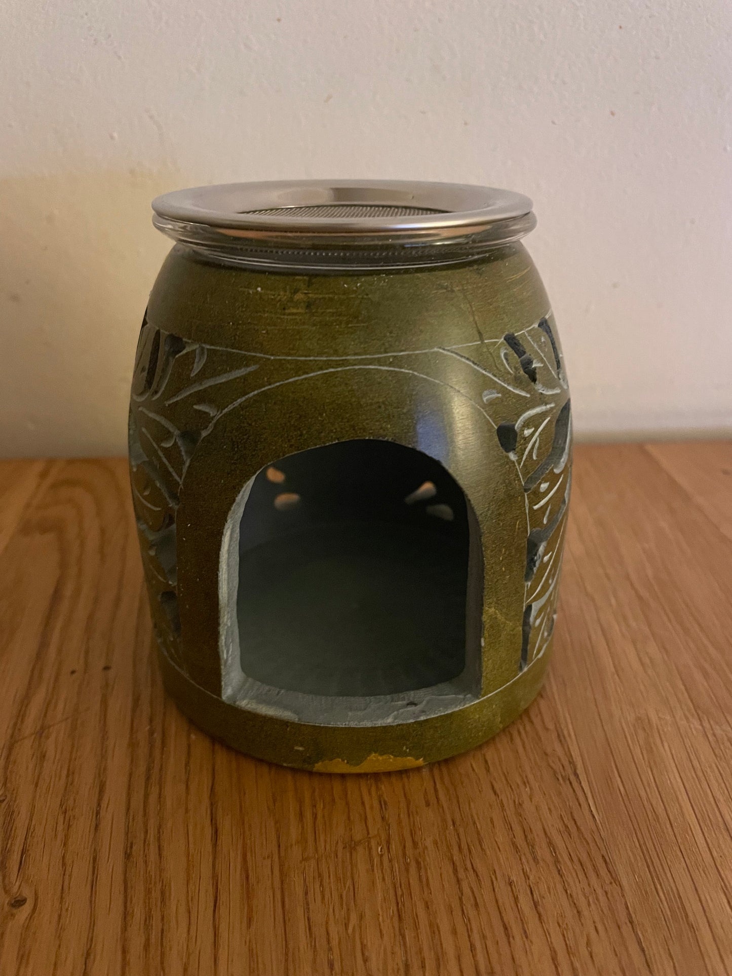 Brûle parfums et encens